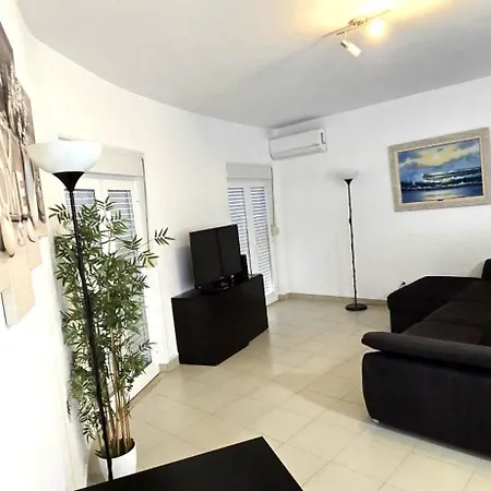 Historic Centre B - *